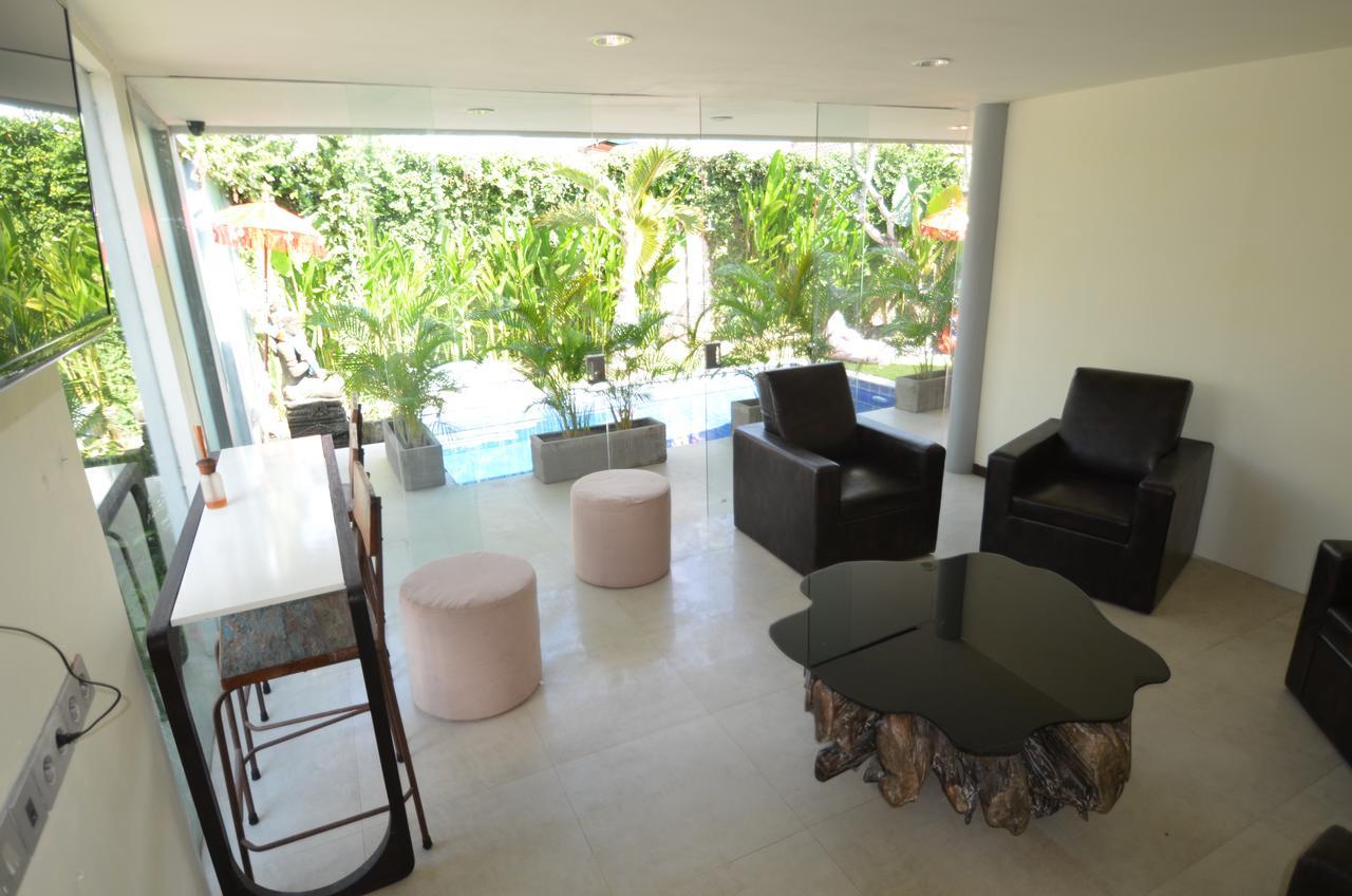 Karisa Pods Hostel Seminyak  Ngoại thất bức ảnh