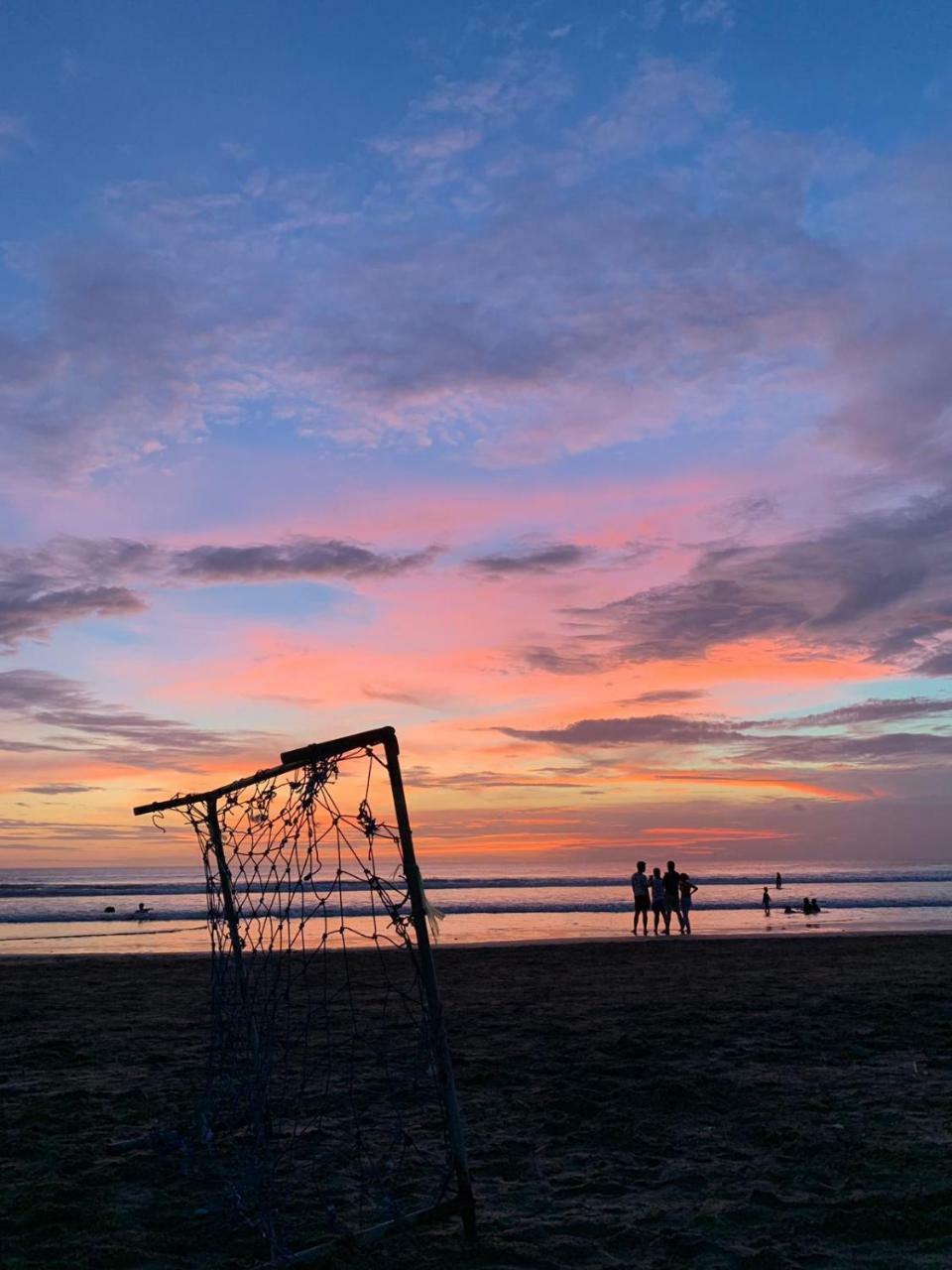 Karisa Pods Hostel Seminyak  Ngoại thất bức ảnh
